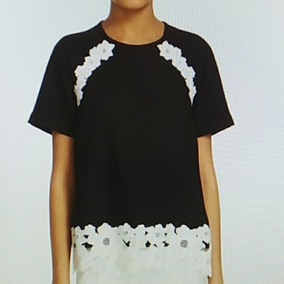kate spade Tops - Kate Spade size 2 black white floral top blouse